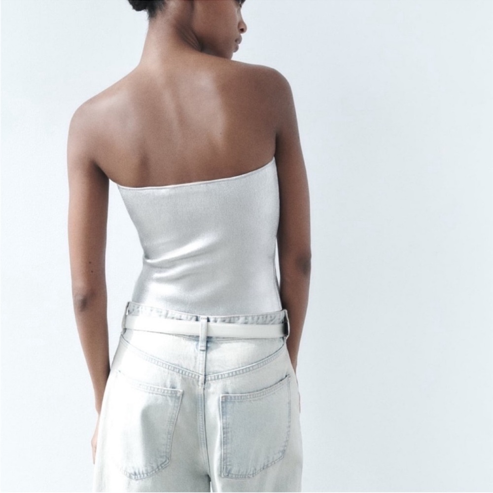 Elegant Silver Strapless Top - Picture 5 of 6